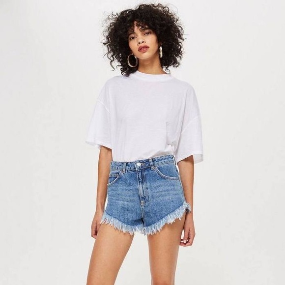 Topshop HIGH Waisted Frayed Kiri Denim shorts EUC - Picture 3 of 12